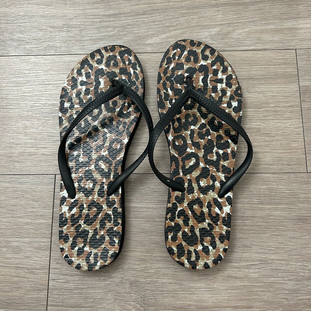 Nordstrom Brown and Black Leopard Print Sandals